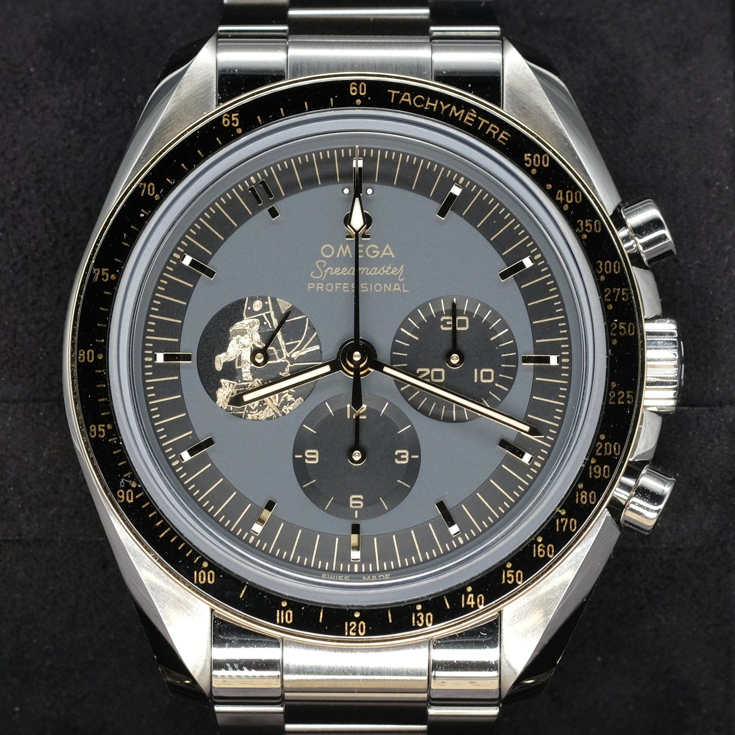 [Pre-Owned Watch] Omega Speedmaster Moonwatch Anniversary Limited Series Apollo 11 42mm 310.20.42.50.01.001 (Limited Edition of 6,969 Pieces)