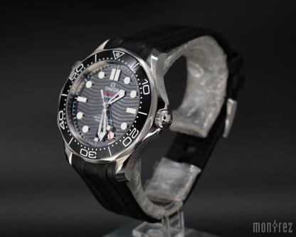 [Pre-Owned Watch] Omega Seamaster Diver 300m Co-Axial Master Chronometer 42mm 210.32.42.20.01.001
